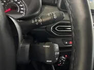 Dacia Sandero 100PK TCe Bi-Fuel Essential | 1e eigenaar | Trekhaak | Airco | Bluetooth | Parkeersensoren | Cruise Control | LED Koplampen | Camera | Lichtmetalen Velgen |
