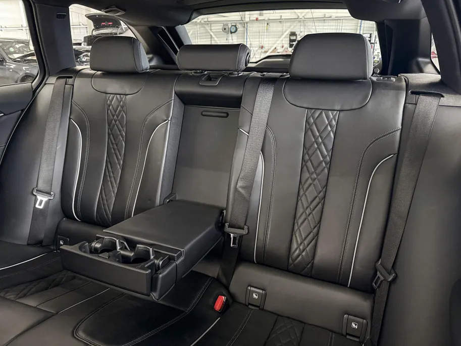 BMW 5 Serie Touring 530e xDrive Innovation Pack M Sportpakket