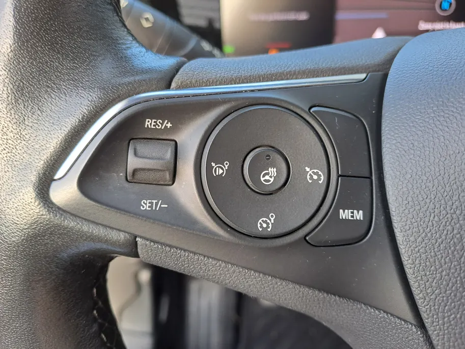 Opel Mokka 1.2 Turbo Elegance | Navi | Camera | LM Velgen | Cruise | Apple Carplay/Android Auto | Voorstoelen Verw. | Stuur Verw.