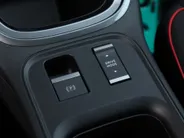 Fiat 600 RED 54 kWh | Carplay | Clima | Cruise | PDC | BTW