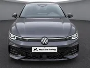 Volkswagen Golf 1.5eTSI/150PK R-Line · Navigatie · Trekhaak · Apple/Android Car Play · Dodehoeksensoren · Stoelverwarming ·  Garantie t/m 08-01-2031 of 100000km.