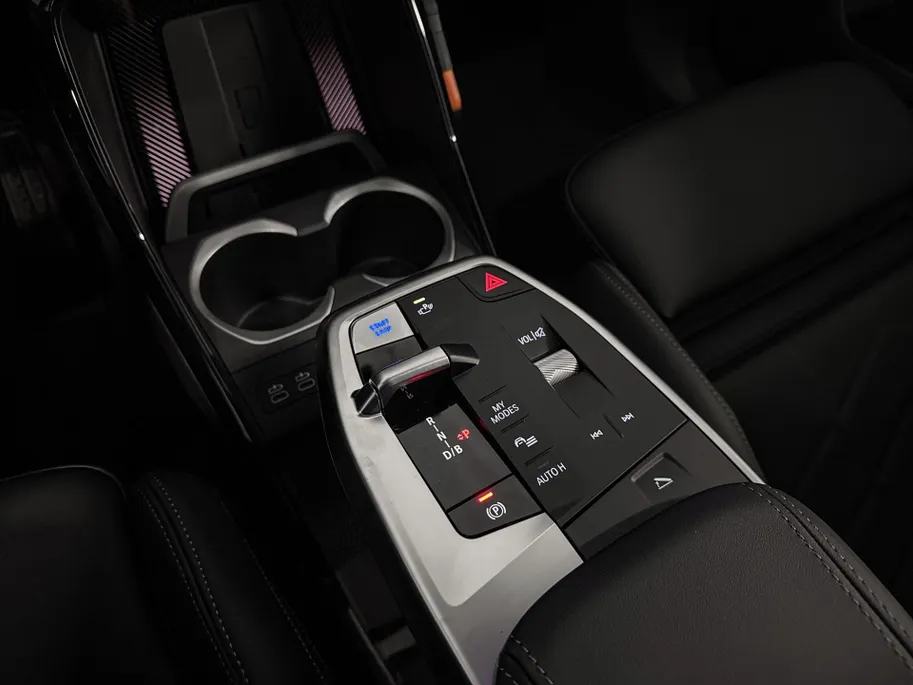 BMW iX1 eDrive20 67 kWh M Sport Edition