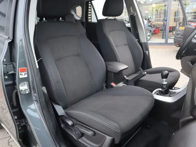 Suzuki S-Cross 1.4 BoosterJet Select Hybrid Adaptive Cruise | Carplay | Trekhaak