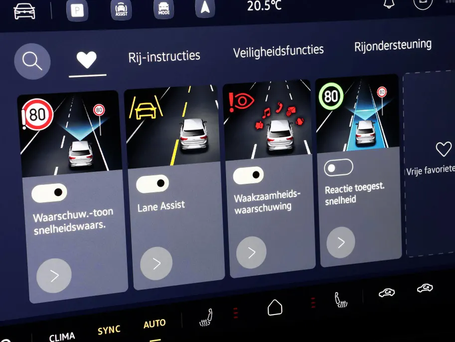 Volkswagen ID.3 (1) GP2 Life 61 kWh accu 190 PK Elektr. aandrijving · Comfort Pakket · Zijruiten achter en achterruit getint ·
