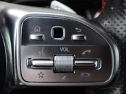 Mercedes-Benz GLA 200 Business Solution AMG l Trekhaak l Stoelverwarming l Memory