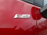 Ford Puma 1.0 EcoBoost Hybrid ST-Line | 5.000,- Ready Set Ford Bonus | Gratis automaat t.w.v. 1.500,-! | Climate Control | Camera | Apple Carplay&Android Auto | Parkeersensoren | Led verlichting | 17' Lichtmetaal |