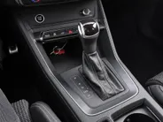 Audi Q3 45 TFSIe 180kW/245PK S Line · Panoramadak · Camera · Apple/Android Car Play · Drive select · Leder/stof