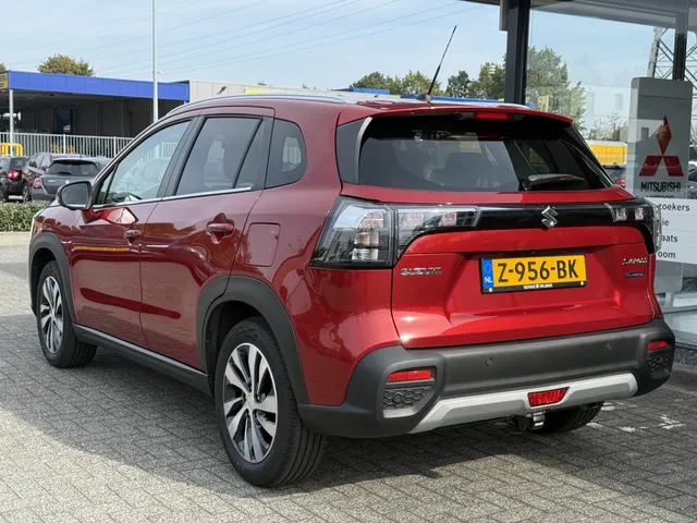 Suzuki S-Cross 1.5 Hybrid Style