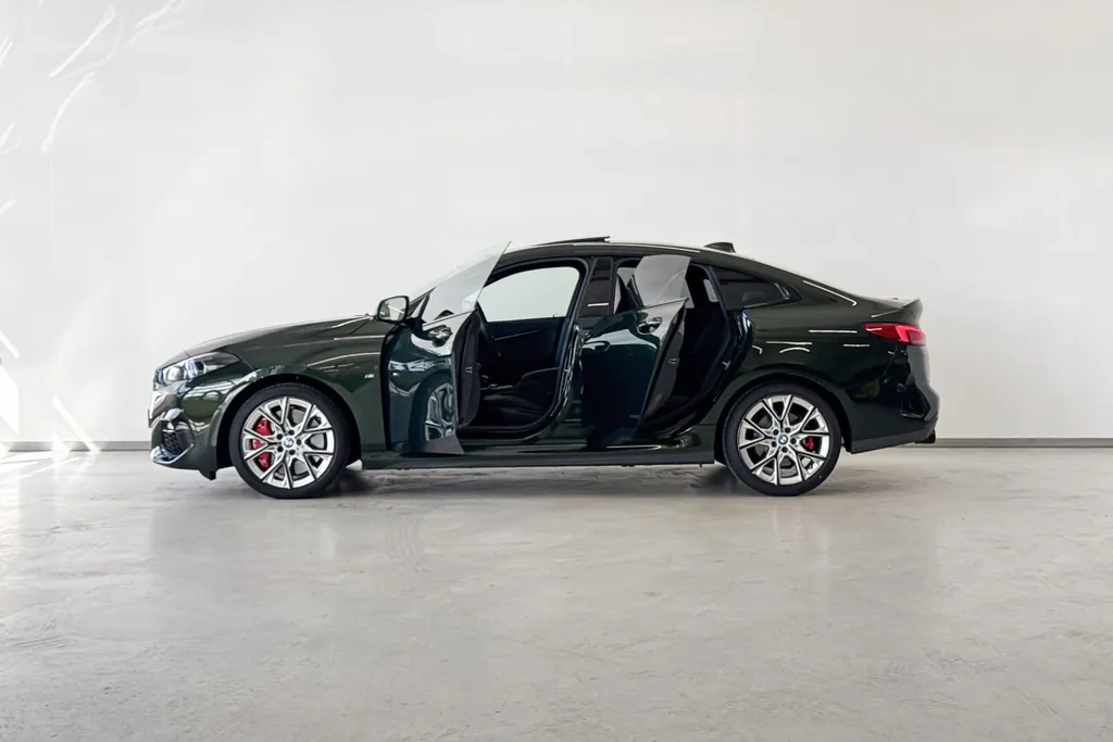 BMW 2 Serie Gran Coupé 218i Innovation M Sportpakket Pro Individual