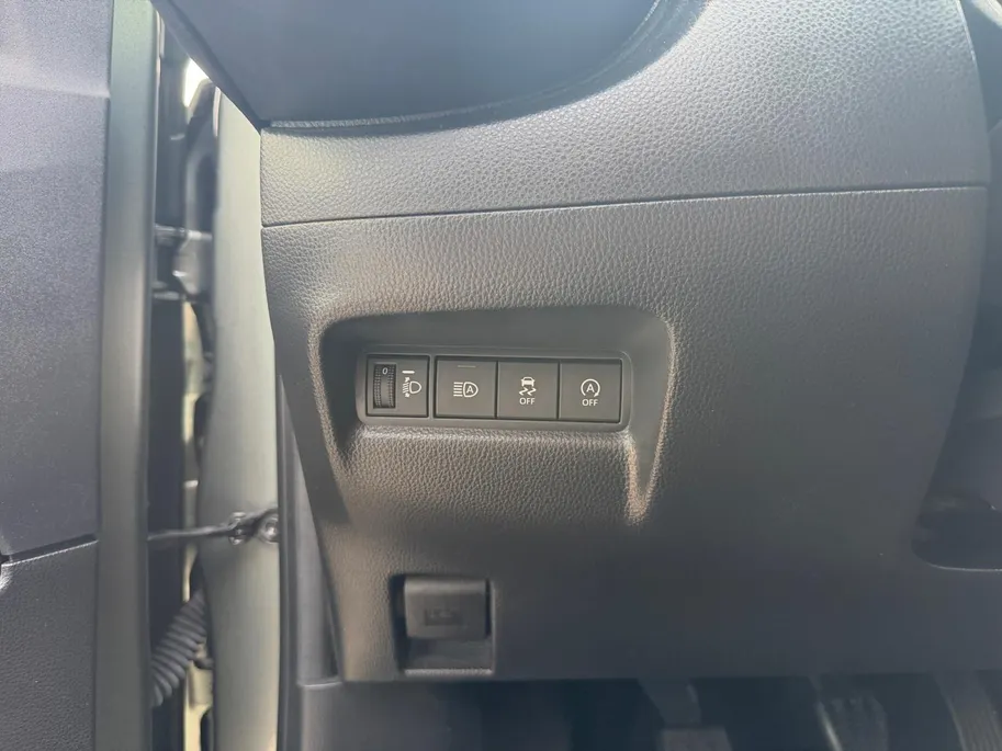 Toyota Aygo X 1.0 VVT-i MT Limited | Apple Carplay & Android Auto | Stoelverwarming | JBL Audio | Camera | Parkeersensoren | LMV | Cruise & Climate Control | Dealer Onderhouden | 12 Maanden BOVAG Garantie