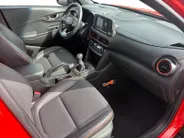 Hyundai Kona 1.0T Premium | Elek. stoelverstelling | Stoelverwarming | Navi | Leder