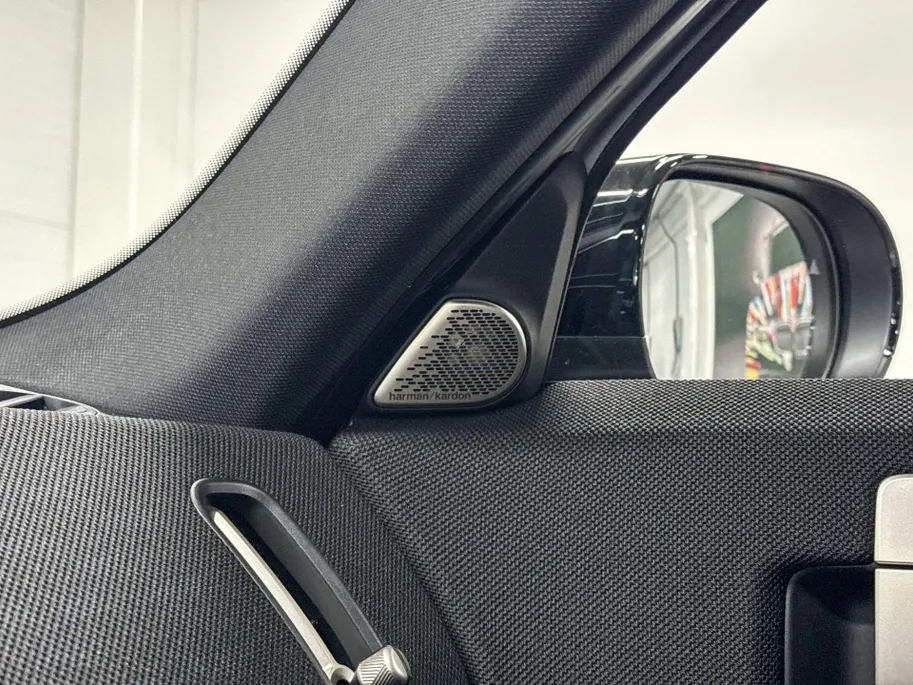 MINI Countryman Electric E John Cooper Works M