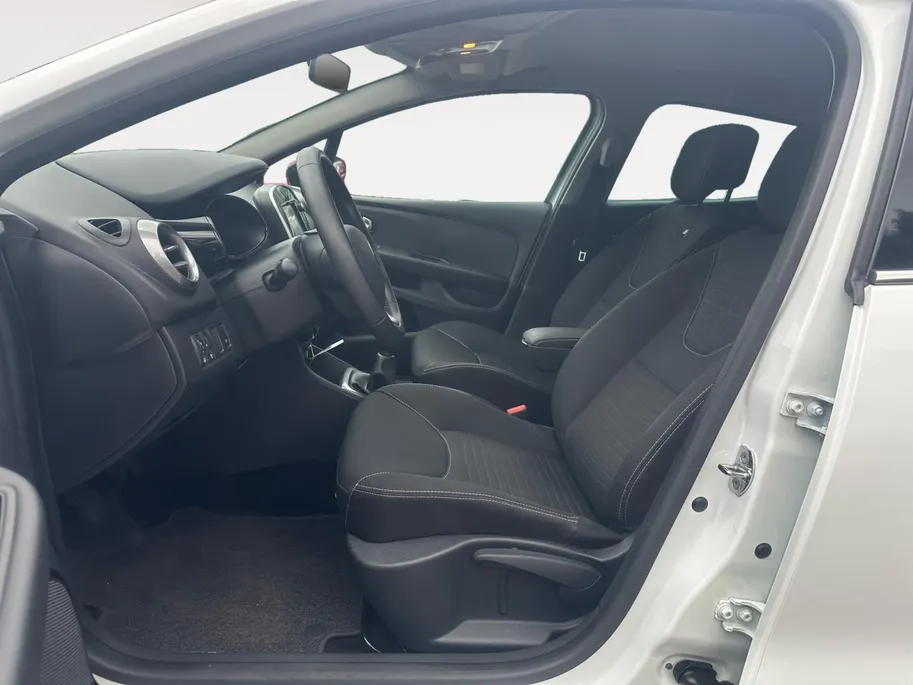Renault Clio 0.9 TCe Limited | Cruise | Airco | lichtmetaal |