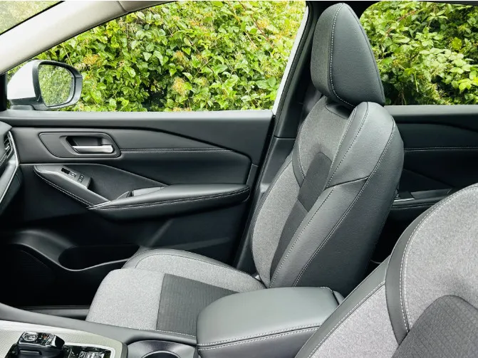 Nissan QASHQAI 1.3 MHEV Xtronic N-Connecta | NISSAN MORE 10 Jaar garantie | €6000,- korting inclusief inruilpremie | Andrioid/Apple Carplay | 360graden camera's | Stoel-/ Stuur-/ Voorruitverwarming | Panoramadak |