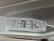 Volkswagen T-Roc Cabrio 1.5 TSI 150pk DSG R-Line · Apple/Android Car Play · P-Sensoren · Stoel-& Stuurverwarming · Rij mode Selectie · 18'' Inch ·