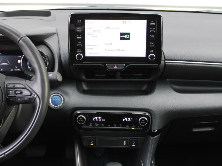 Mazda 2 Hybrid 1.5 Select | Camera | Navi | 16" LM | Panoramadak |