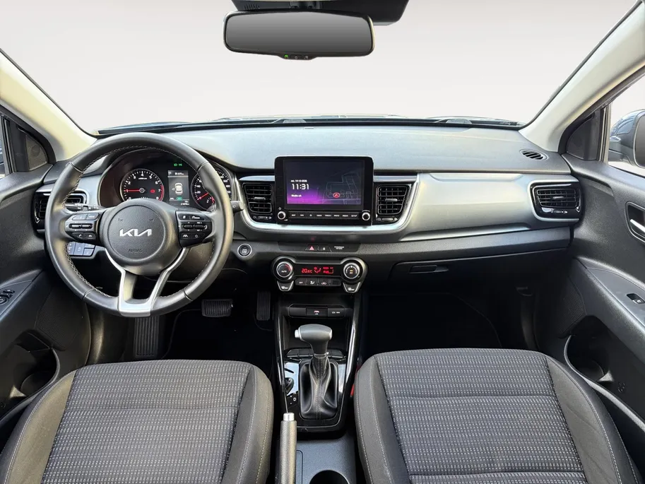 Kia Stonic 1.0 T-GDi MHEV DynamicPlusLine | Trekhaak | Keyless | Camera | Climate Control | Cruise Control | Lane Assist | Apple Carplay | Android Auto |