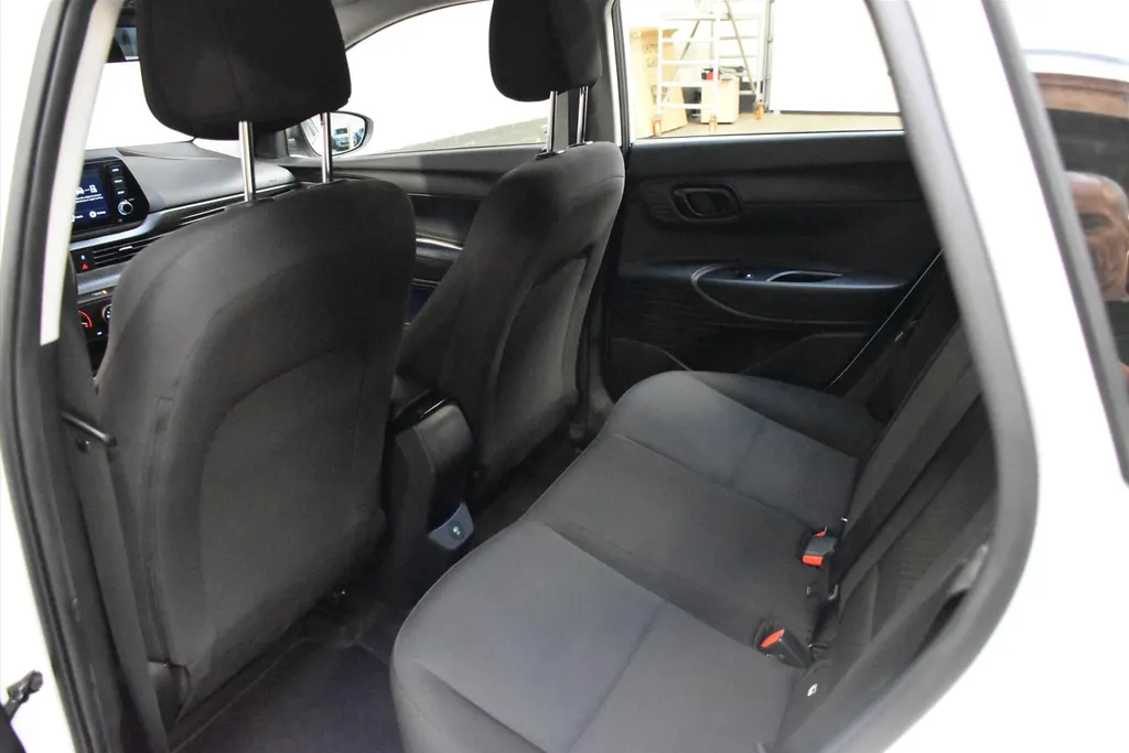 Hyundai i20 1.2i Comfort | 4-cilinder | Navi | Cruise Control | Camera