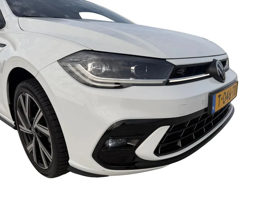 Volkswagen Polo 5-deurs 1.0 TSI R-Line Nederlandse Auto | Pano dak | LED iQ | Virtual Cockpit | CarPlay | 17' Bergamo | etc.