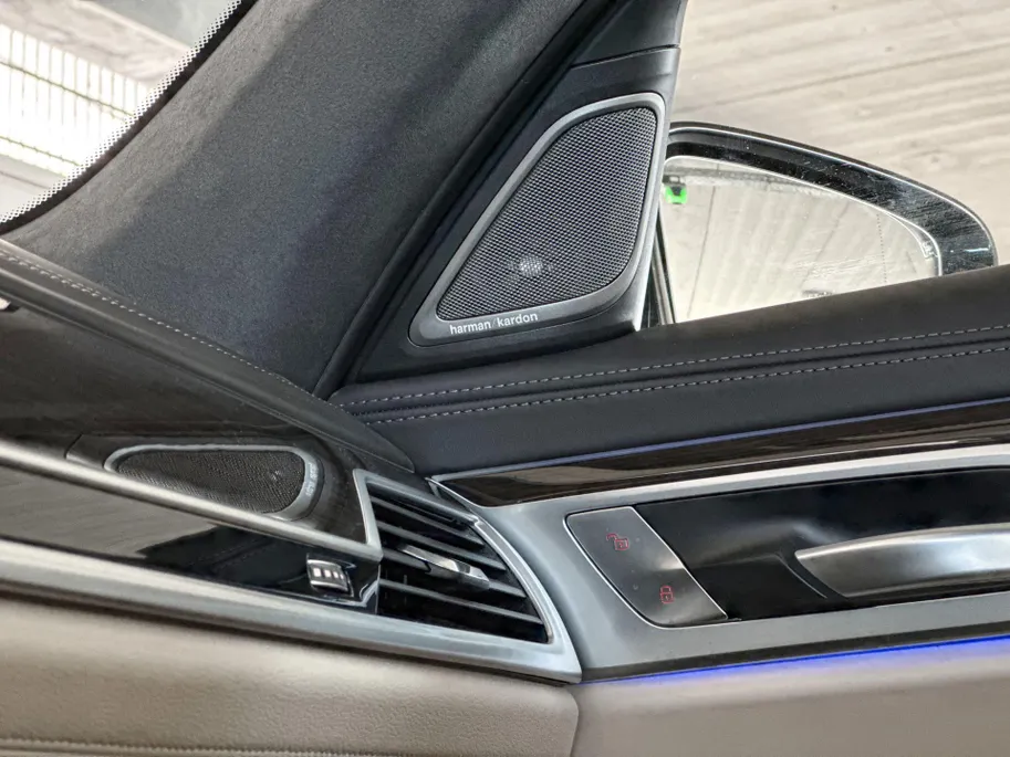 BMW 7 Serie 745e High Executive