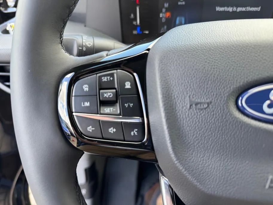 Ford Transit Custom 300 2.0 TDCI L2H1 Trend Dubbele Cabine 136 pk Automaat - 6 persoons | BPM VRIJ! | Adaptive Cruise Control | Dubbele schuifdeur | Achteruitrijcamera | Parkeersensoren |