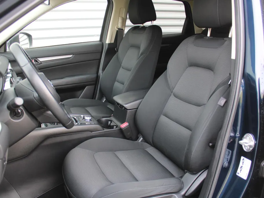 Mazda CX-5 2.0 SkyActiv-G 165 Comfort | Trekhaak | Stoel-/stuurverwarming | Dodehoek detectie | Carplay | Clima | 19' LM | Parkeersensor v+a | LED |