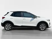 Kia Stonic 1.0 T-GDi MHEV DynamicPlusLine | Automaat | Navigatie | Carplay | Parkeercamera | Cruise Control | Climate Control