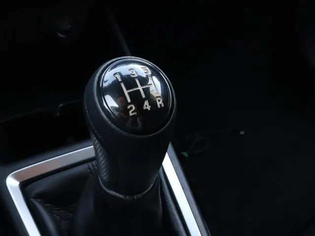 Suzuki Swift 1.2 Select Hybrid AdaptiveCruise | Carplay | All Seasons VERKOCHT