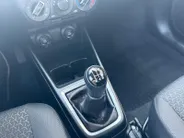 Suzuki Swift 1.2 Select Smart Hybrid | Airco | Cruise Control | Camera | Stoelverwarming | Apple Carplay/ Android Auto |