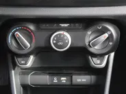 Kia Picanto 1.0 MPi DynamicLine | Camera | Airco | Apple Carplay/Android Auto | Navi | Cruise | 14' LM | Dealer onderhouden |