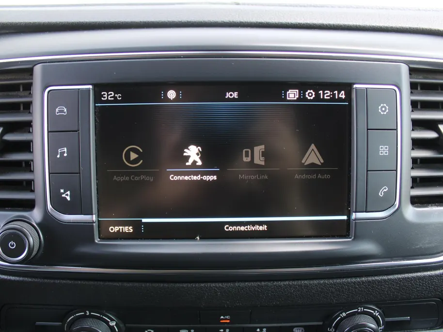 Peugeot Expert 227S 2.0 BlueHDI 180 Premium Pack | Trekhaak | Navi | Camera | Dodehoek detectie | Automaat | PDC | Airco | Cruise | Betimmerd | Betonplex vloer |