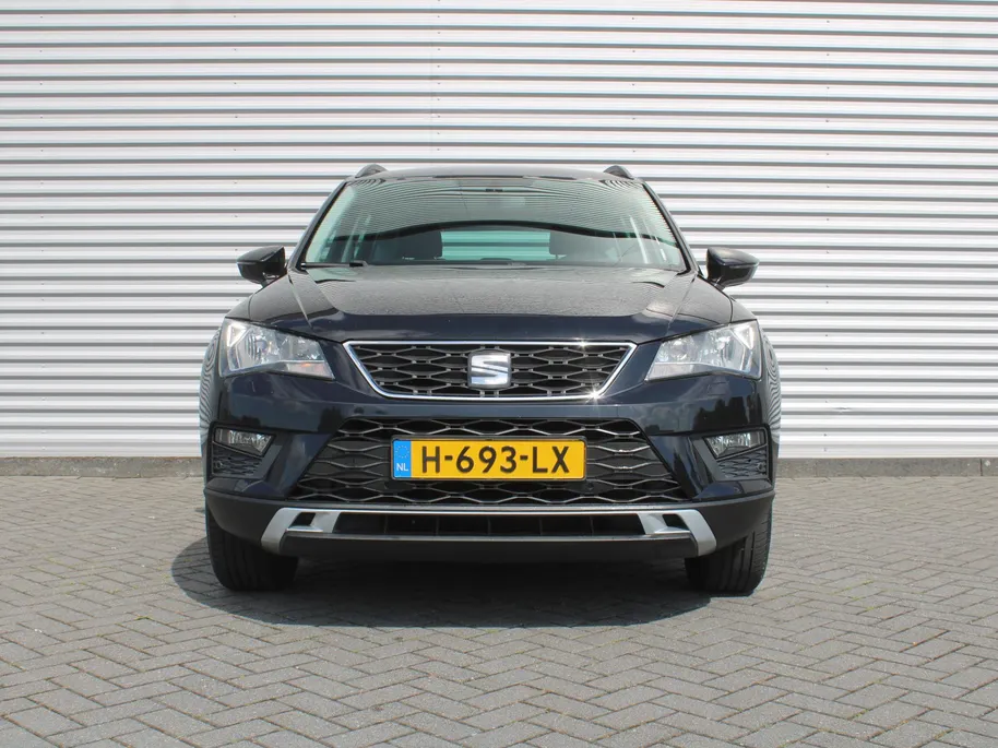 SEAT Ateca 1.0 EcoTSI Style | Navi | Clima | Elek. Trekhaak | Cruise adapt. | Elek. kofferklep | Camera | PDC | 17' LM | Stoelverwarming | Alcantara |