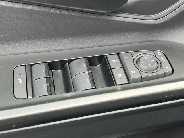 Toyota C-HR+ First Edition 77 kWh