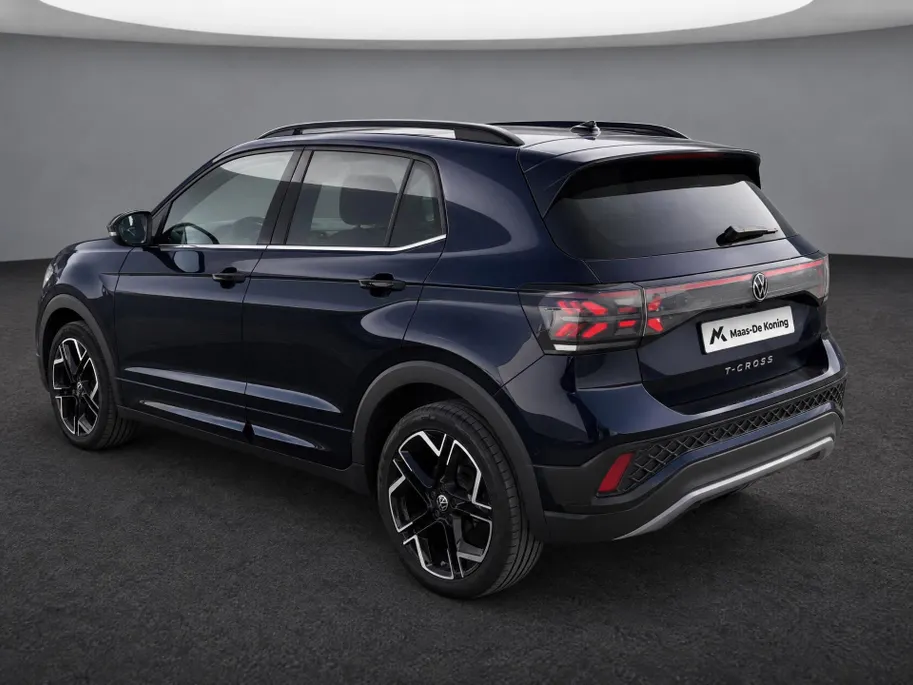 Volkswagen T-Cross 1.0TSI/116PK R-Line Camera + parkeersensoren · Apple/Android Car Play · Dodehoeksensoren · Garantie t/m 24-02-2028
