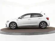 Volkswagen Polo 1.0 TSI 95pk DSG R-Line · Camera · Matrix LED · ACC · Stoelverwarming · Apple/Android Car Play · Sfeerverlichting · Verkeersbord Detectie ·