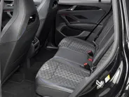 Volkswagen Tiguan 1.5 272pk DSG eHybrid R-Line Edition · Panoramadak · Wegklapbare Trekhaak · Head-Up · Apple/Android Car Play · IQ.Light · 20'' Inch · Garantie t/m 22-04-2030 of 100.000km