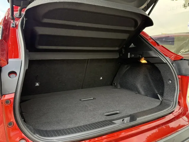 Nissan QASHQAI 1.3 Mild-Hybrid 158pk Xtronic N-Connecta | Panoramadak | Navigatie | 360-Camera | App Connect | Blind Spot | Keyless | All Season