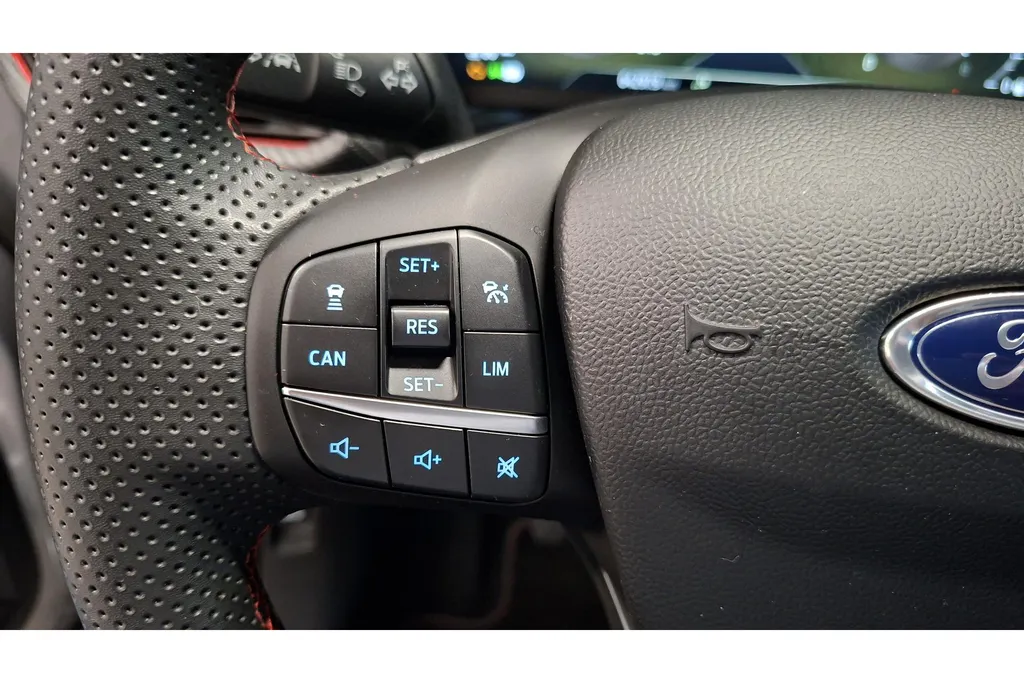 Ford Puma 1.0 EcoBoost 125PK Hybrid ST-Line X | Trekhaak | Driver Assistance Pack | Winter Pack | Adaptieve Cruise Control | NL Auto |