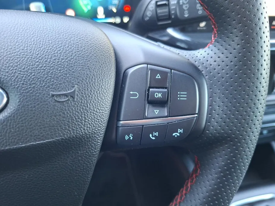 Ford Focus Wagon 1.0 EcoBoost Hybrid ST Line X | Winterpack | Driver Assistancepack | Adaptive Cruisecontrol | Dodehoekdetectie | B&O Audio | AGR | Led Koplampen | Camera |