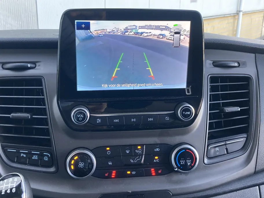 Ford Transit 350 2.0 TDCI 130 pk L3H2 Trend Navigatie - Apple Carplay/ Android Auto - Achteruitrijcamera - laadruimtebescherming