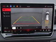 Volkswagen Tayron R-Line Edition 1.5 eHybrid 204 PK 6 versn. DSG · Black Style Pakket · Trekhaak inklapbaar, met elektrische ontgrendeling, incl. aanhangermanoeuvreerhulp Trailer Assist ·