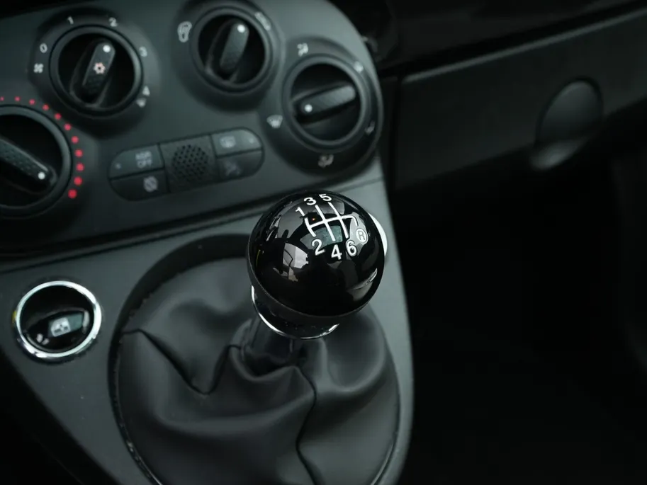 Fiat 500 1.0 Hybrid 70 PK Dolcevita | Carplay | Cruise | Airco | 16'