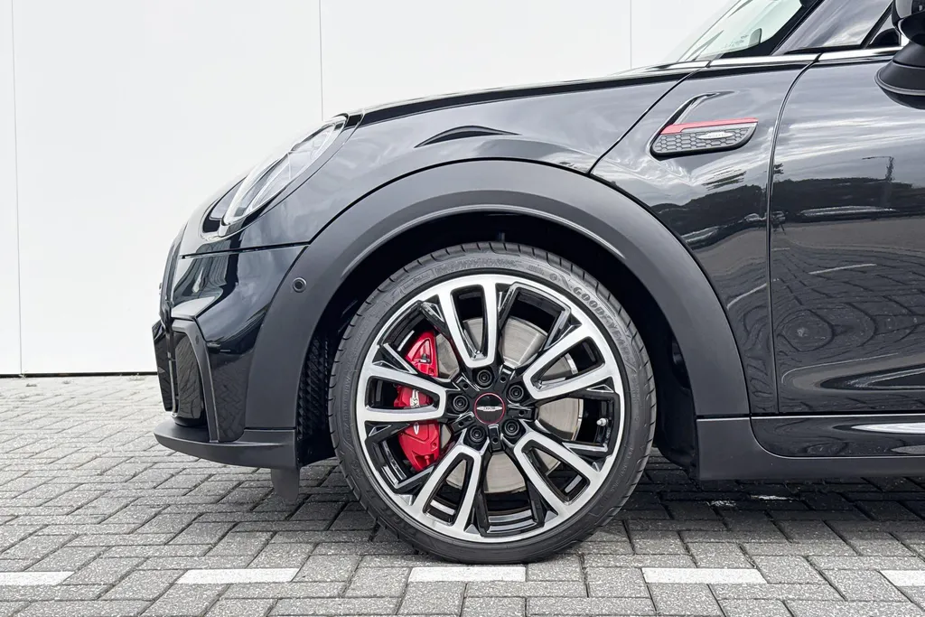 MINI Cooper 3-deurs John Cooper Works