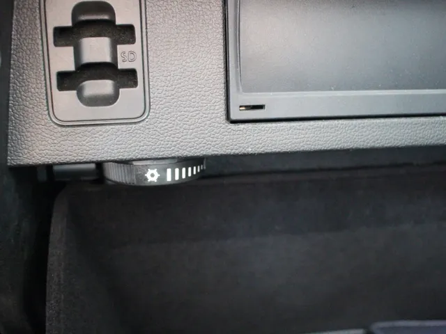 Volkswagen Passat Variant 1.5 TSI DSG Business | Navigatie | PDC + Camera | App Connect