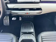 Kia EV4 Hatchback GT-Line Business Edition 81.4 kWh | Demo model | Stoel-Stuur verwarming | Draadloos Apple Carplay - Android Auto | GT-Line Exterieur en Interieur Details | Kia Leiderdorp 071 760 06 00