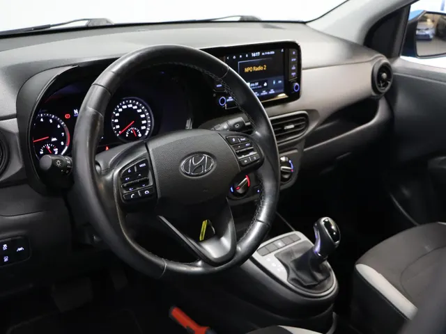 Hyundai i10 1.0 Comfort Smart 5-zits AUTOMAAT , NAVIGATIE