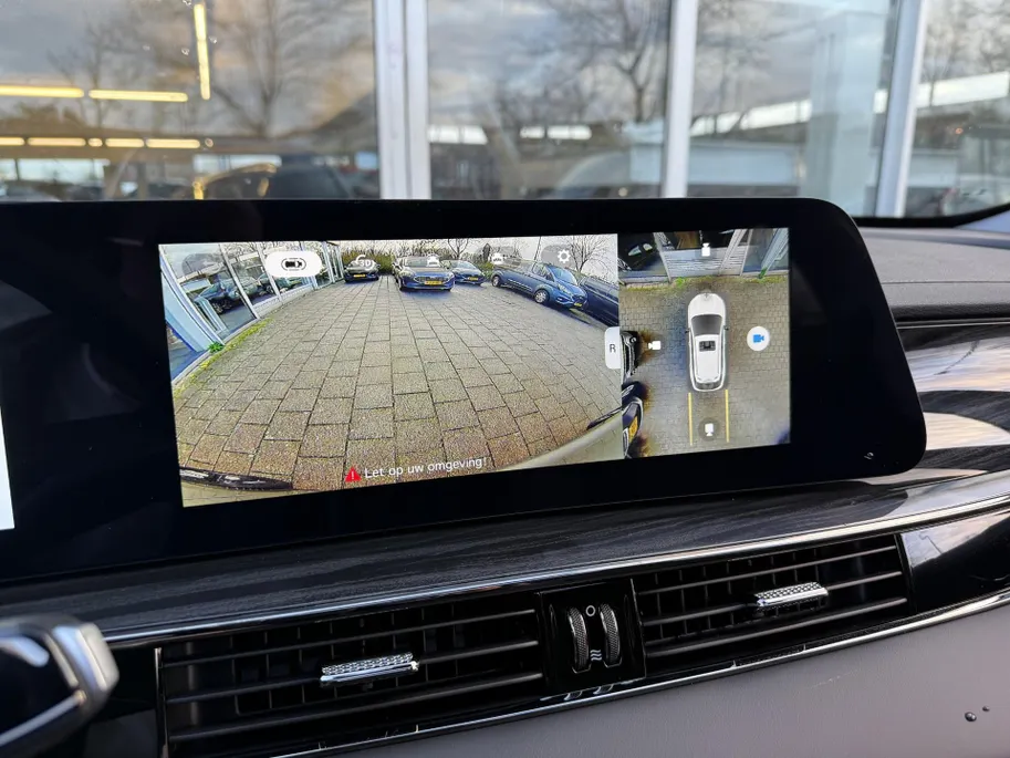 Omoda O5 O5 Exclusive FULL OPTION - PANO DAK - STOELVERWARMING EN VERKOELING - 540 GRADEN CAMERA
