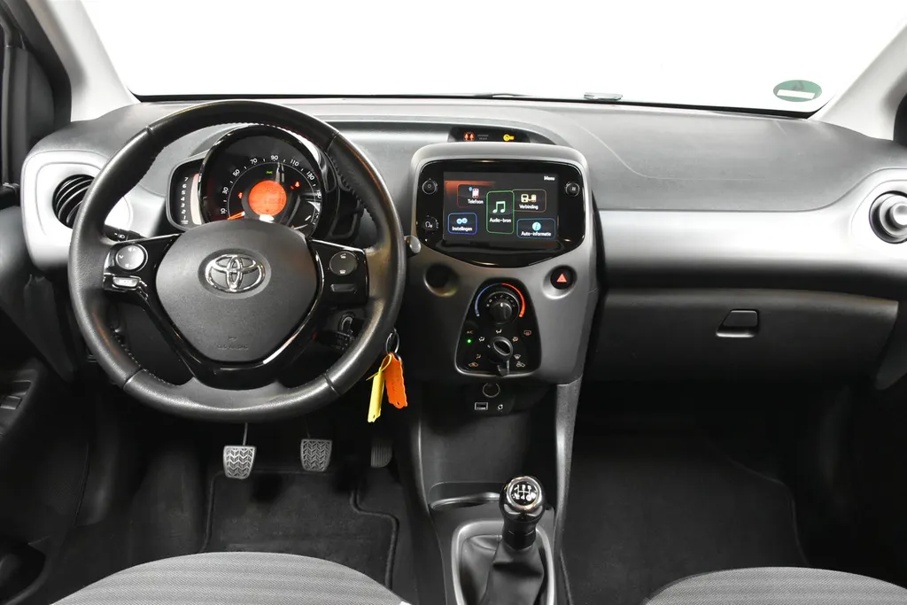 Toyota Aygo 1.0 VVT-i X First I Apple Carplay - Android Auto