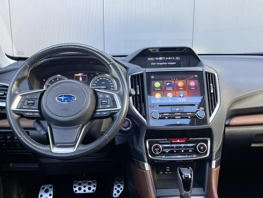Subaru Forester 2.0i e-BOXER Premium | Pano | Memory | 360 Camera | Elektr. Achterklep | Leder | ACC | Stoelverwarming | 1 Jaar Bovag Garantie |
