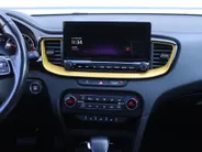 Kia XCeed 1.4 T-GDi DCT7 DynamicPlusLine | Trekhaak | Design Pack | Schuifdak | Camera | 18' LM | Navi | LED | Adap. Cruise | Clima | Automaat |